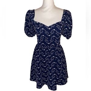 FRANCESCA’S Sophia Blue Rain Tie Back Embroidered Mini Dress NVY/WHT SZ MEDIUM